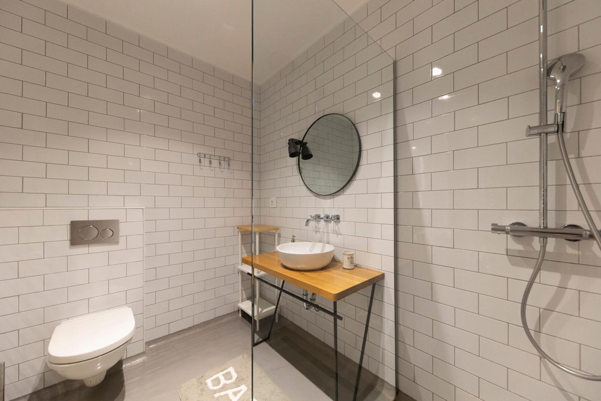 Apartment White By Belmont Realty