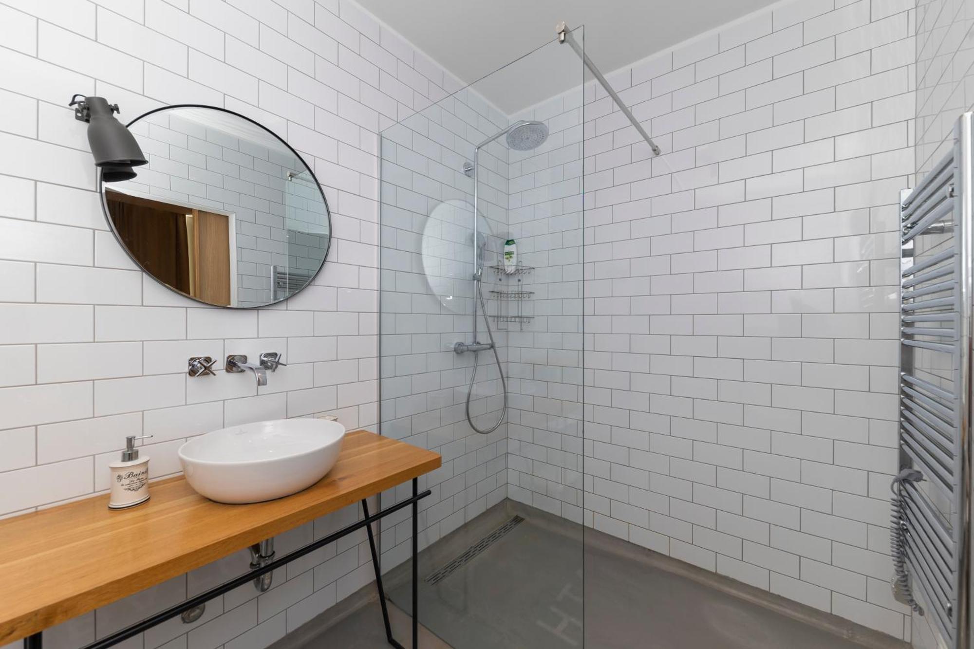 White By Belmont Realty Zadar